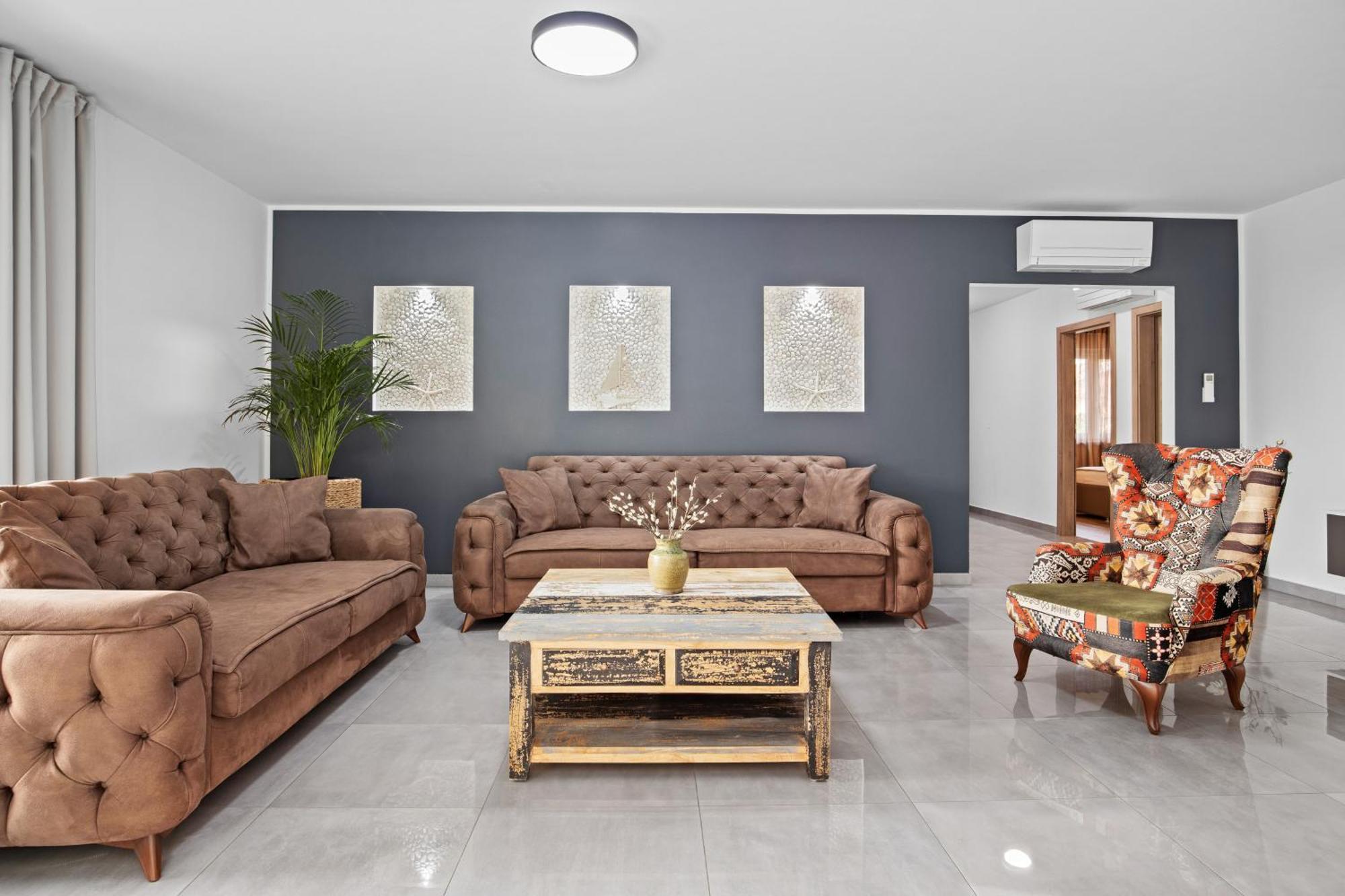 Special Offer! New Luxury Apartment With Pool, Fitness, Outdoor Bar&Grill Buje Buitenkant foto